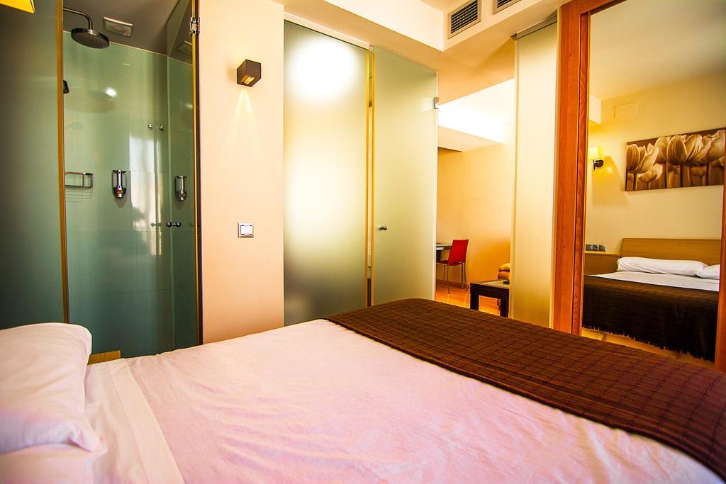Dream Suites & Apartaments Almeria Luaran gambar