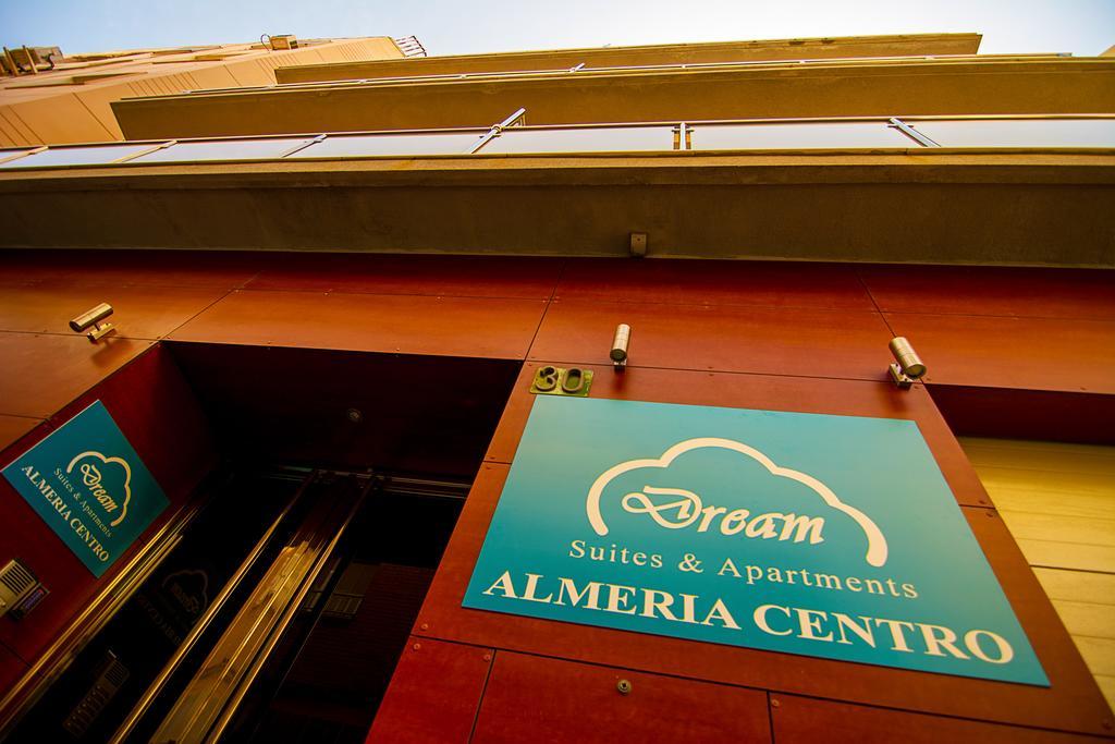 Dream Suites & Apartaments Almeria Luaran gambar